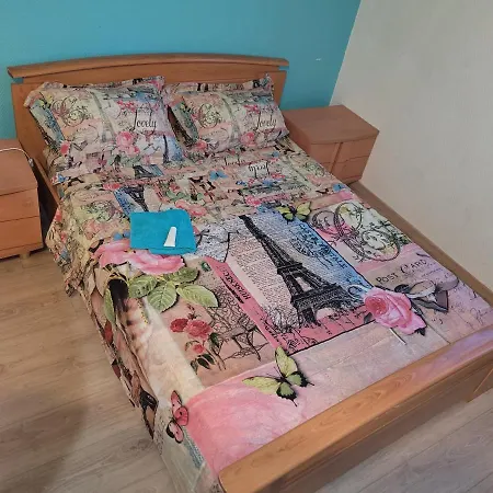Homestay Privee, Proche Aeroport Paris-orly *
