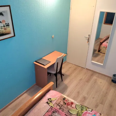 Homestay Privee, Proche Aeroport Paris-orly